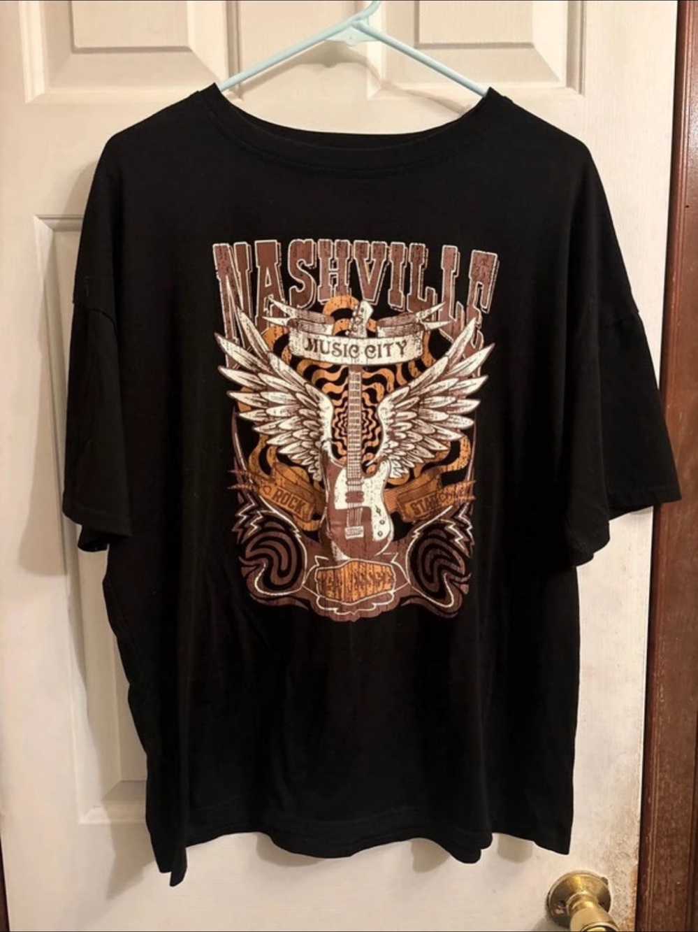 Oversized Nashville Graphic Short Sleeve Tee in Black Like New